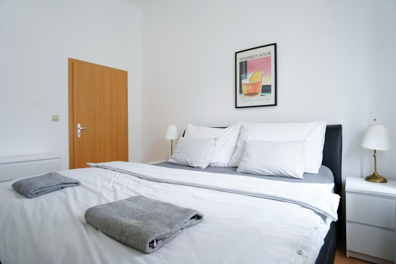 The Dante Prague - Family And Friends Apartments エクステリア 写真